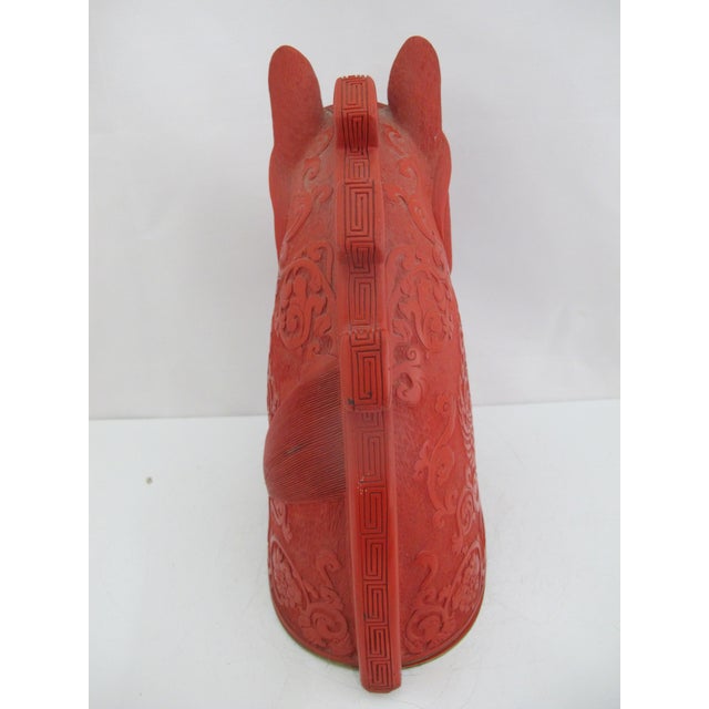 Chinese Cinnabar Lacquer Horse Head Carved Phoenix Bird Sculpture Box For Sale - Image 13 of 15