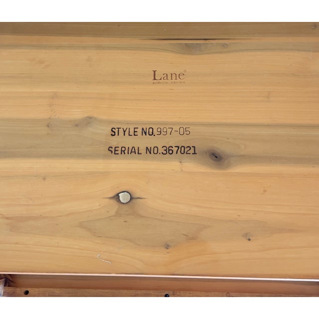 Mid-Century Modern 1960s Lane "Rhythm" Walnut and Pecan Side Table, Style 997-05 For Sale - Image 3 of 4