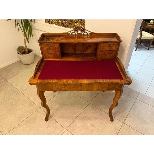Late Biedermeier Ladies Secretaire Desk in Walnut For Sale - Image 17 of 18