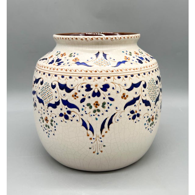 Vintage Arauco Antiqua Chile Hand-Painted Crackle Glaze Pottery Vessel / Vase – Folk Floral Motif For Sale - Image 10 of 12