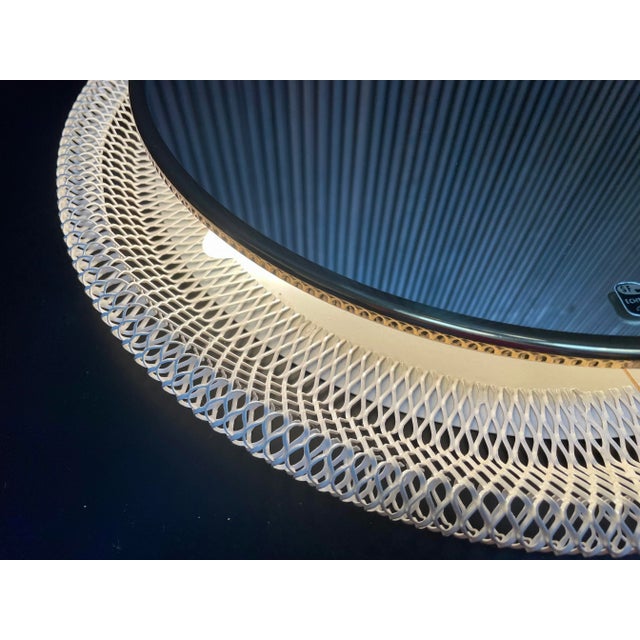 1950s Large Round Illuminated Wire Mesh and Crystal Glass Mirror from Vereinigte Werkstätten München, Germany, 1950s For Sale - Image 5 of 18