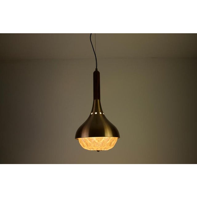 Copper Mid-Century Modern Copper and Acrylic Glass Hanging Lamp, Italy, 1960s For Sale - Image 8 of 11