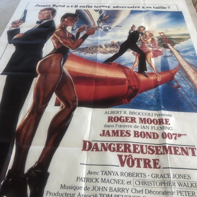 Late 20th Century Late 20th Century Dangereusement Votre James Bond 007 French Poster For Sale - Image 5 of 10