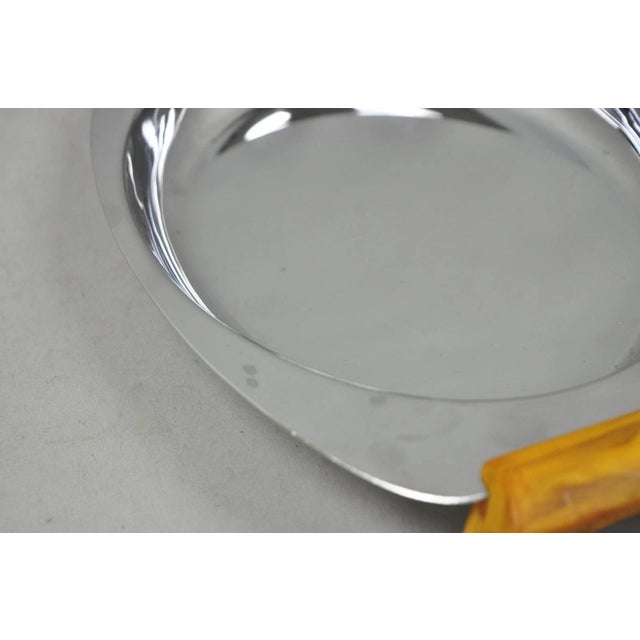 Silver Vintage Art Deco Stainless Steel Glo-Hill Gourmates Butterscotch Bakelite Tray For Sale - Image 8 of 14