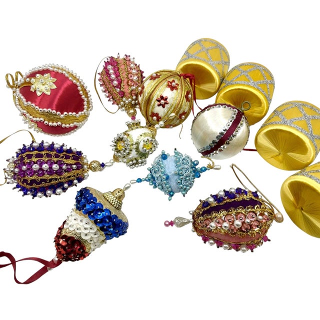 Vintage Bedazzled and Beaded Christmas Ornaments - a Set of 13 Pieces For Sale In New York - Image 6 of 12