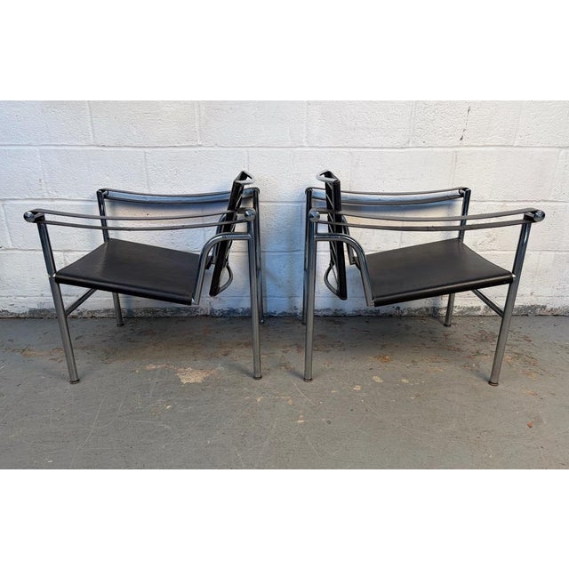 Mid 20th Century Vintage Le Corbusier Leather "Lc1 Basculant" Sling Chairs for Cassina For Sale - Image 5 of 17