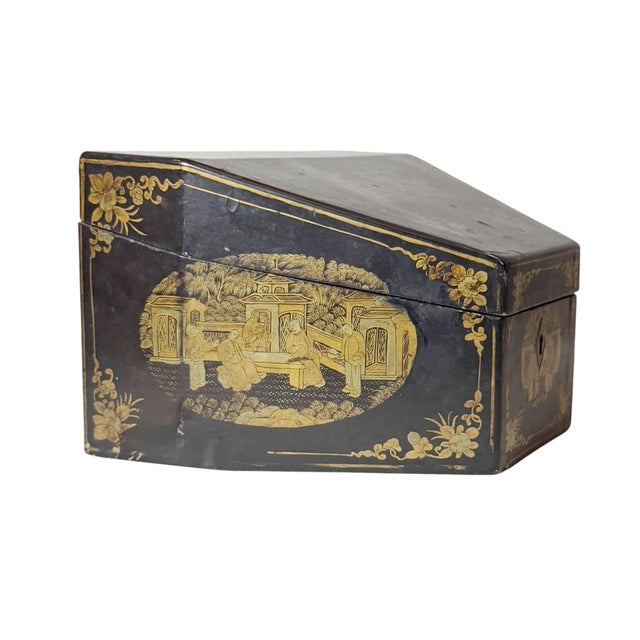 Early 19th Century Chinese Export Lacquered Storage or Letter Box For Sale - Image 10 of 11