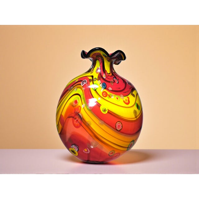 Large Murano glass vase, signed "Toso Murano," produced by the renowned Toso glassworks, vintage from the 1980s. The...