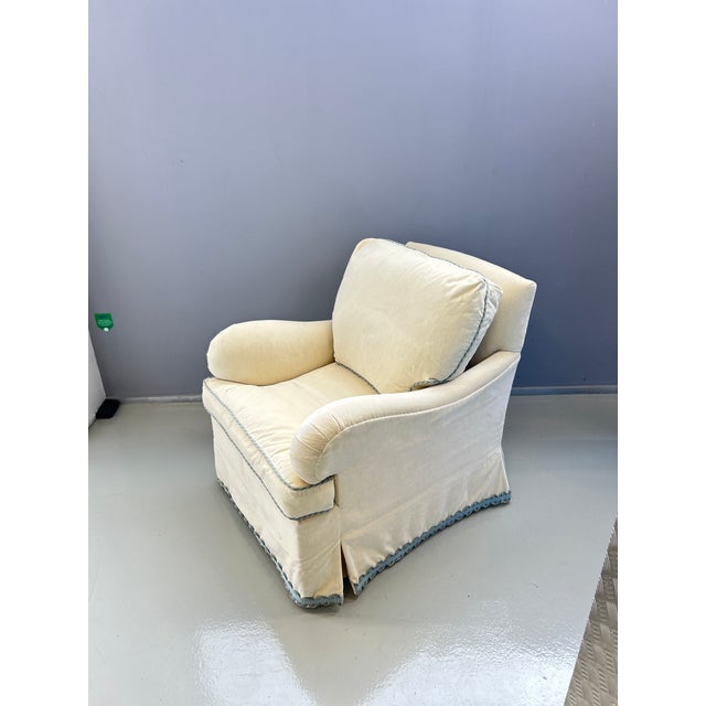Early 21st Century Cream Velvet Armchair by Dessin Fournir, 2010s For Sale - Image 5 of 14