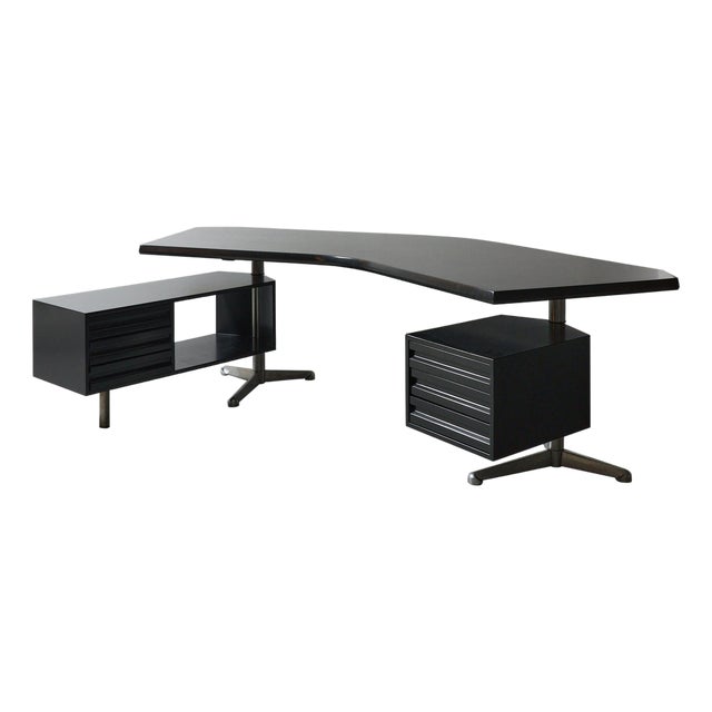 Black Boomerang Executive Desk attributed to Osvaldo Borsani for Tecno, 1960s For Sale