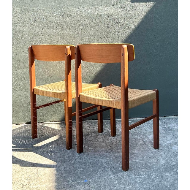 Vintage MCM Danish Woven Jute Seat Chairs - A Pair For Sale - Image 9 of 12