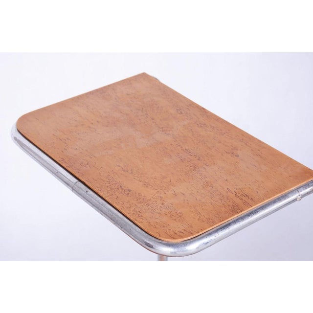 Beige Bauhaus Étagères in Birch by Robert Slezák and Arnošt Beck, 1930s, Set of 2 For Sale - Image 8 of 16