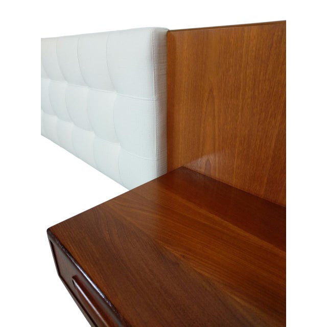 Mid-Century Modern King Headboard With Floating Teak ...