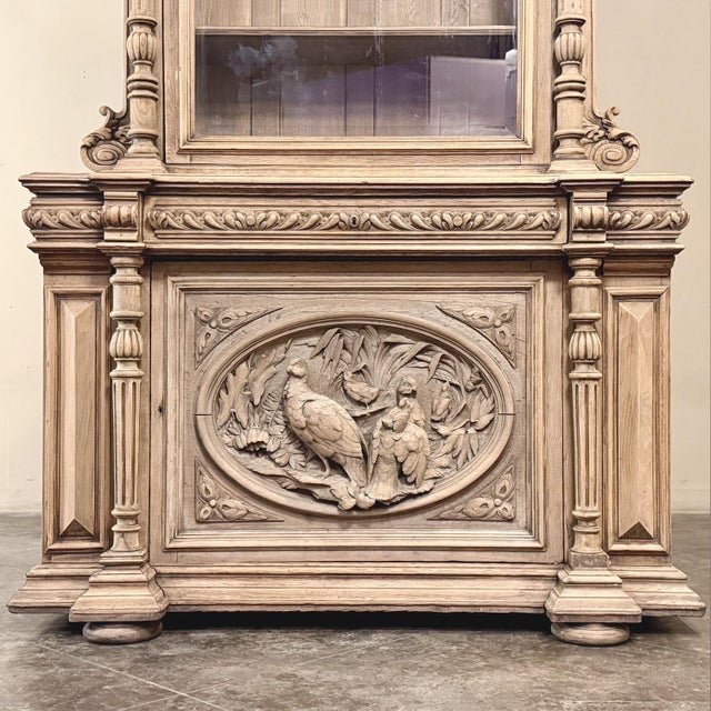 19th Century French Renaissance Revival Bookcase ~ Bibliotheque in Stripped Oak For Sale - Image 10 of 18