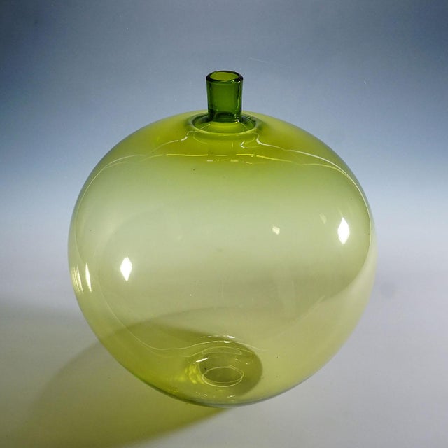 Mid-Century Modern Vase Apple Designed by Ingeborg Lundin for Orrefors Sweden, 1955 For Sale - Image 3 of 6