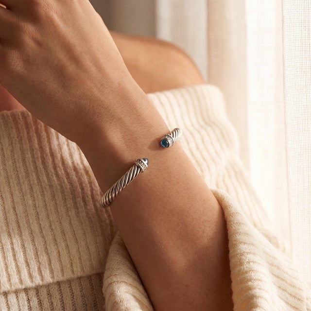 Modern Yurman Sterling Silver, Blue Topaz and Diamond Classic Cable Bracelet For Sale - Image 4 of 4