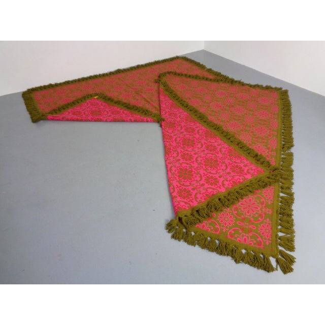 This large bedspread is typical of a 1970s pop art interior. This item was made by Bolis in Italy in the 1970s and is made...