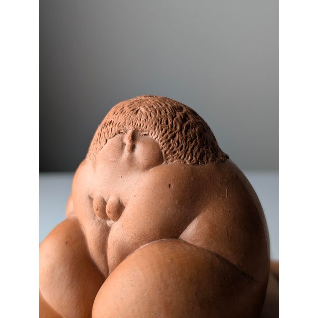 Ricardo Mesa, Nude Happy Chubby Girl on Hand, 1980s, Terracotta For Sale - Image 11 of 16