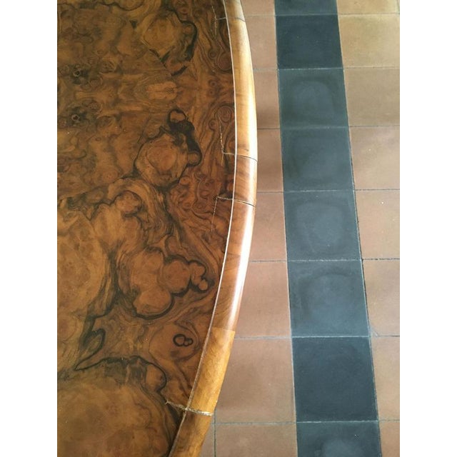 Postmodern Victoria Design Oval Walnut Tilt Top Table attributed to Filmer, London, 1850s For Sale - Image 10 of 18