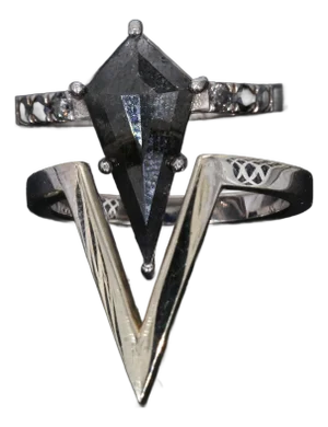 14k White Gold Ring With Kite-Cut Salt & Pepper Diamond - Size 5.75