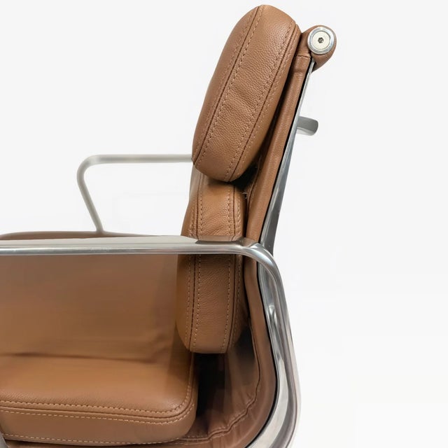 Eames Aluminum Group Soft Pad Management Chair by Herman Miller - Brown Leather For Sale - Image 6 of 10