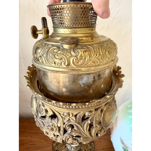 Antique Bradley & Hubbard Banquet Brass & Onyx Parlor Lamp, Electrified W/ Painted Globe For Sale - Image 17 of 18