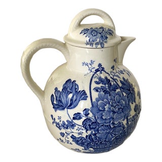 1940s Crown Devon Fieldings Blue & White Charlotte Royal Teapot, Bulbous Shape For Sale