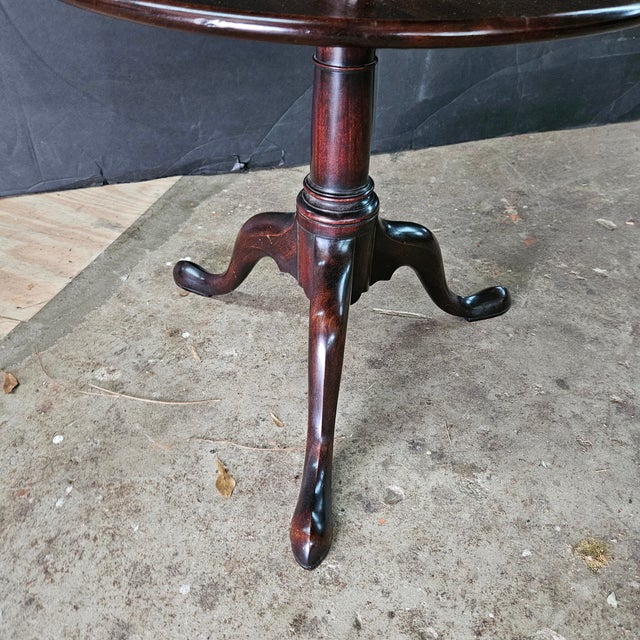 Late 19th Century Mahogany 3 Tier Spoon Foot Pedestal Base Dumbwaiter For Sale In Atlanta - Image 6 of 9