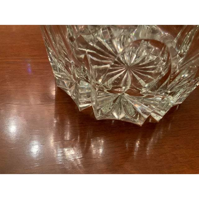 French 1980s Petite Crystal Ice Bucket For Sale - Image 3 of 8