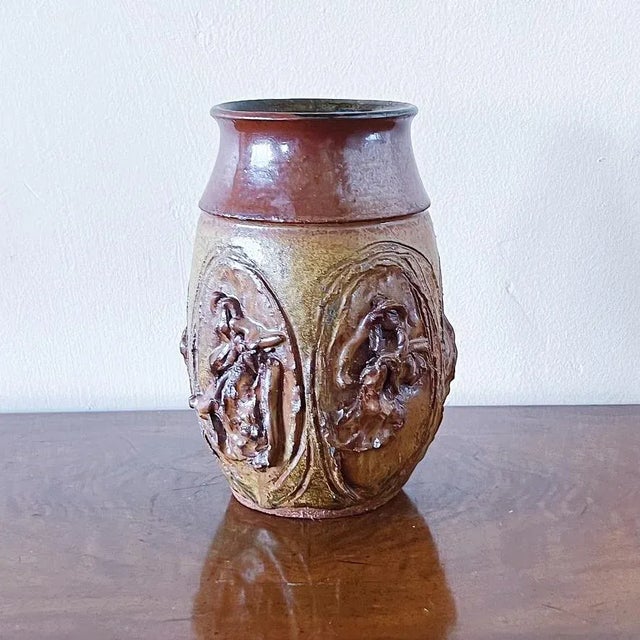 Mid-Century Hand Thrown Ceramic Pottery Vase in Brutalist Relief Design in Brown and Ochre Glaze, Signed For Sale In Los Angeles - Image 6 of 6