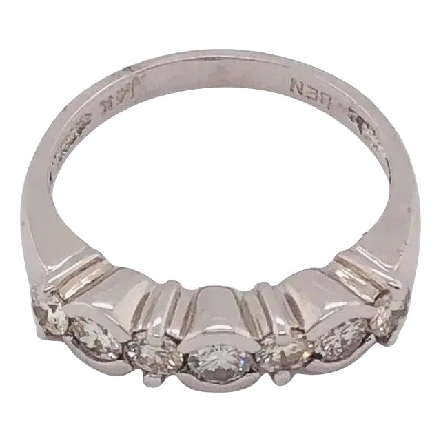 14 Karat White Gold Diamond Band Anniversary Bridal Ring 0.75 TDW, Size 5.75 For Sale