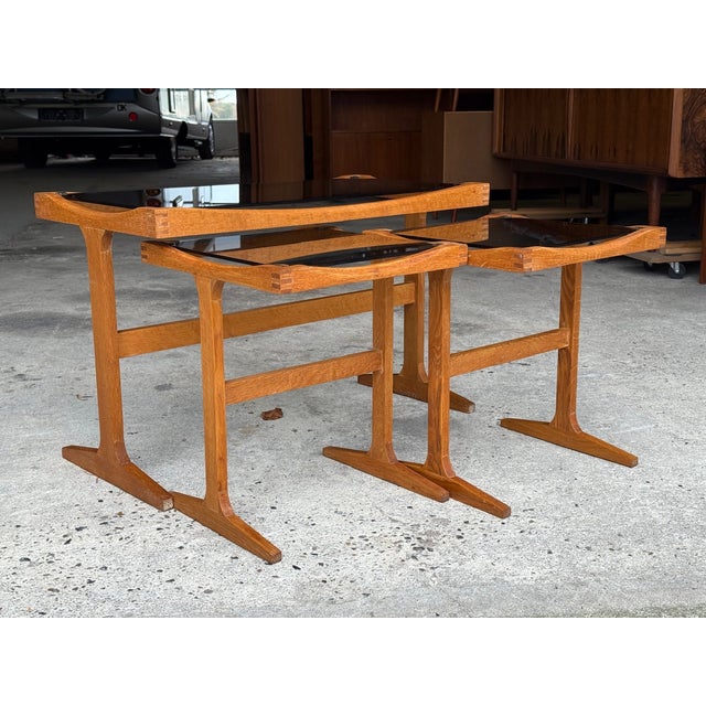Mid-Century Modern Danish Unika Nesting Tables in Oak, 1970s, Set of 3 For Sale - Image 4 of 8