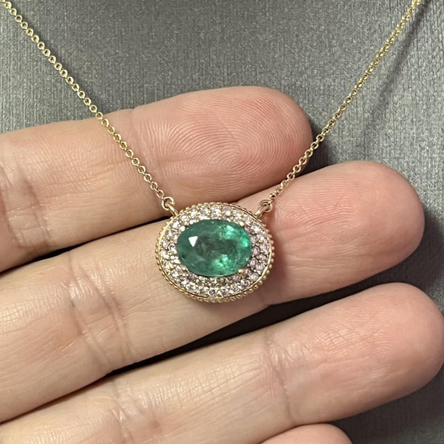 Natural Emerald Diamond Necklace 14k Gold 6.29 Tcw Certified For Sale - Image 4 of 12