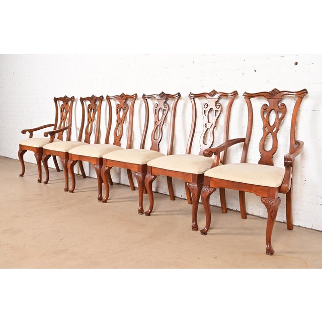 Thomasville Georgian Carved Mahogany Side Chairs or Dining Chairs, Pair For Sale - Image 13 of 14