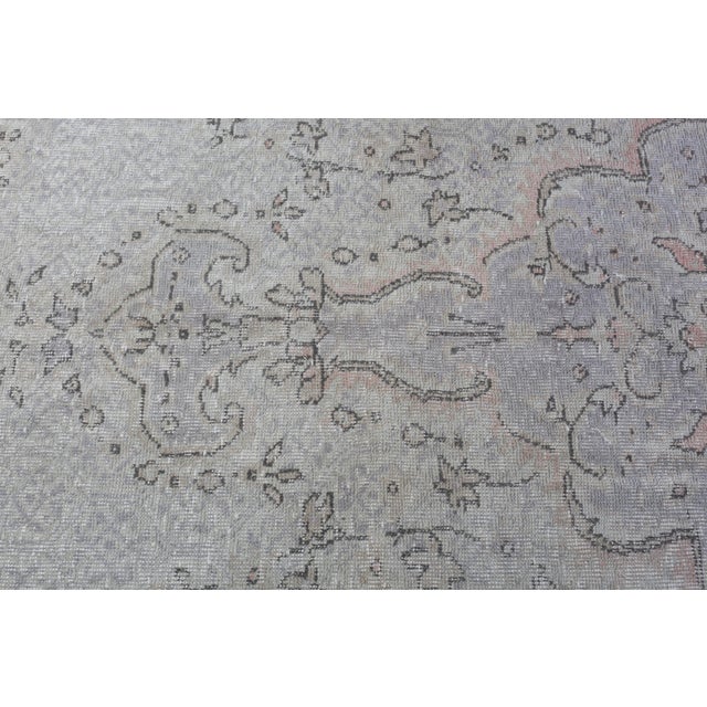 Dark Gray 1970s Vintage Turkish Nomadic Kilim Rug - 7′1″ × 10′9″ For Sale - Image 8 of 15