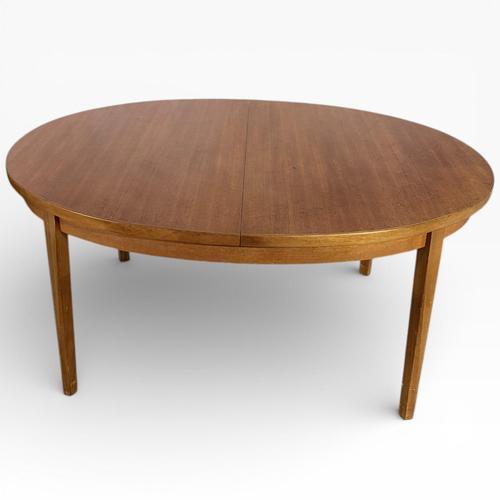 Mid-Century Extending Teak Oval Dining Table by William Lawrence, 1960s For Sale - Image 8 of 10