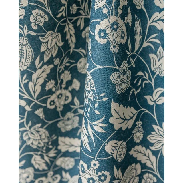 French Pair of Linen Pillow Cushions - Grey Blue Indienne Motif - Designed and Made in Paris For Sale - Image 3 of 5