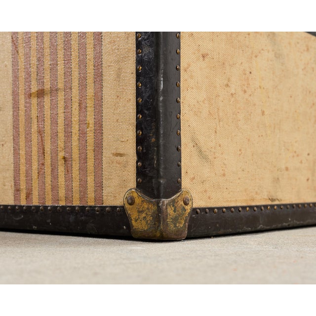 Louis Vuitton Style Steamer Hat Trunk by Crouch & Fitzgerald For Sale - Image 15 of 18