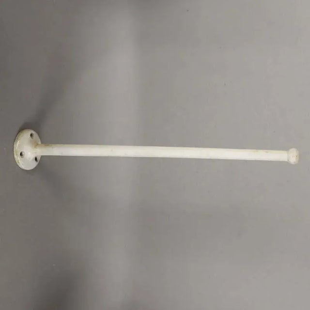 Paint Art Deco Enamelled Towel Rack, 1930s For Sale - Image 7 of 7