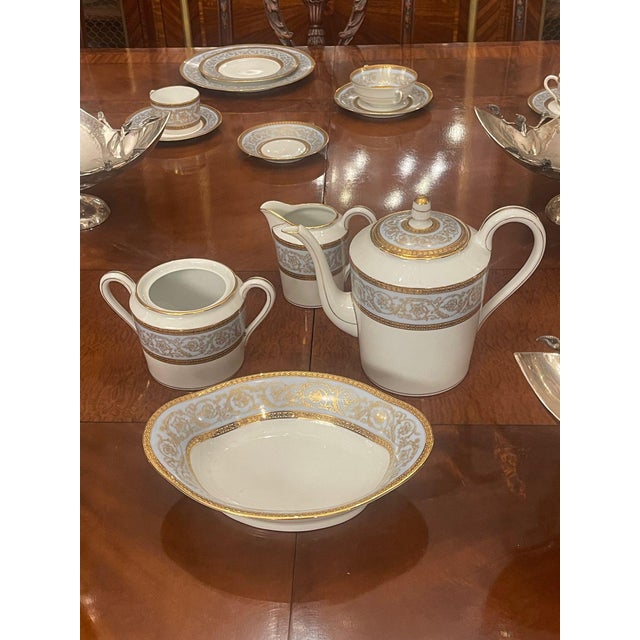 Early 20th Century Haviland Limoges France Porcelain Dinner Service for Twelve - 98pcs For Sale - Image 12 of 13