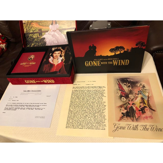 1939 "Gone With the Wind" Ultimate Collector’s Estate Bundle - 70th Anniversary Box Set, Deluxe VHS & 5 Display Figurines For Sale - Image 10 of 17