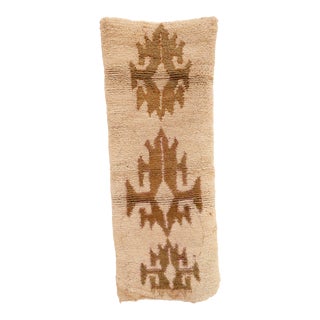 Moroccan Handknotted Azilal Rug - 2'7" X 6'6" Ft For Sale