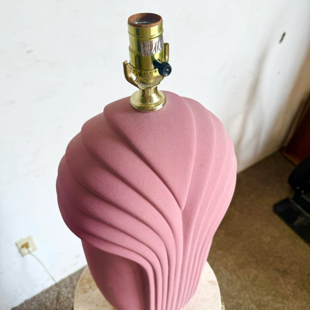1980s Postmodern Rough Textured Hot Pink Scalloped Table Lamp For Sale - Image 5 of 7