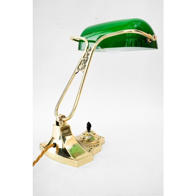 Banker's Swivel Table Lamp with Green Glass Shade, Vienna, Austria, 1920s For Sale - Image 3 of 18