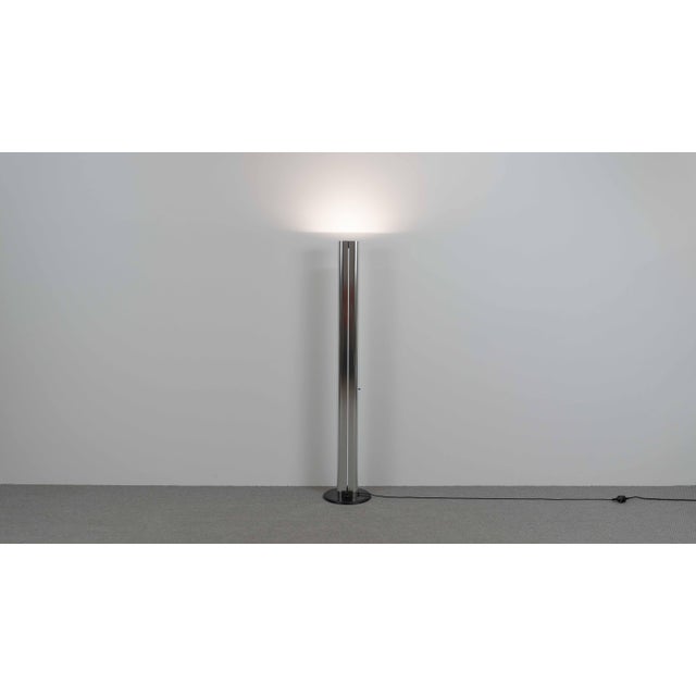 Megaron Terra Floor Lamp in Chrome by Gianfranco Frattini for Artemide, 1990s For Sale - Image 3 of 18