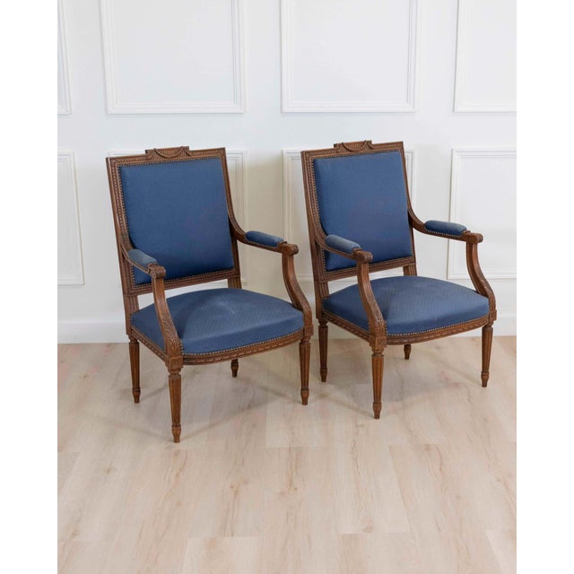Mid 20th Century Set Of Four Louis XVI Style Armchairs In Natural Wood For Sale - Image 14 of 18