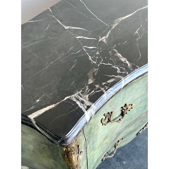 Vintage Regency Gilt Tipped Bombe Chest For Sale - Image 11 of 12