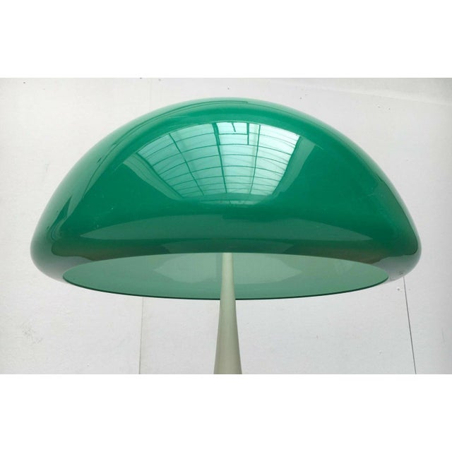 Guzzini Mid-Century Space Age Italian Green Early Model Toledo Table Lamp by Luigi Massoni for Guzzini, 1960s For Sale - Image 4 of 18