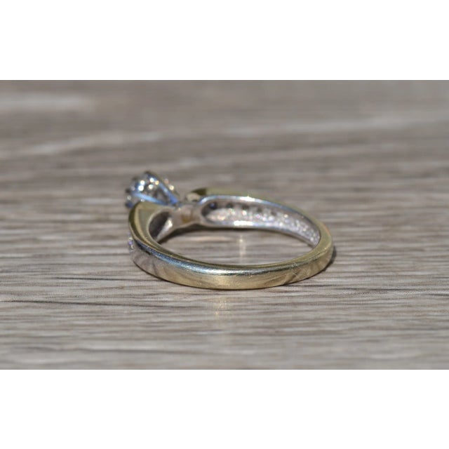 Contemporary The Alianna: Ladies Vintage Diamond Engagement Ring in 14K For Sale - Image 3 of 9