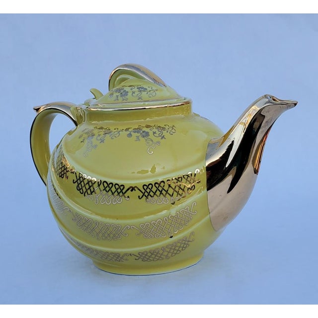 Mid-Century Modern Hall Ceramics 1960s Canary Yellow Teapot With 24k Gold Gilding "Made in u.s.a" by Hall Ceramics For Sale - Image 3 of 17